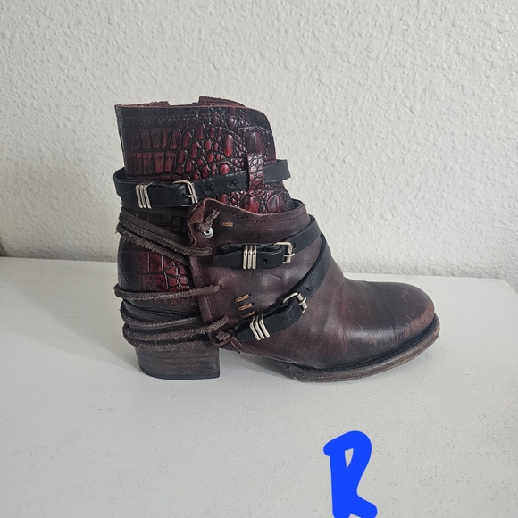 Freebird by Steven Burgundy Leather Ankle Boots Crue - Picture 10 of 16